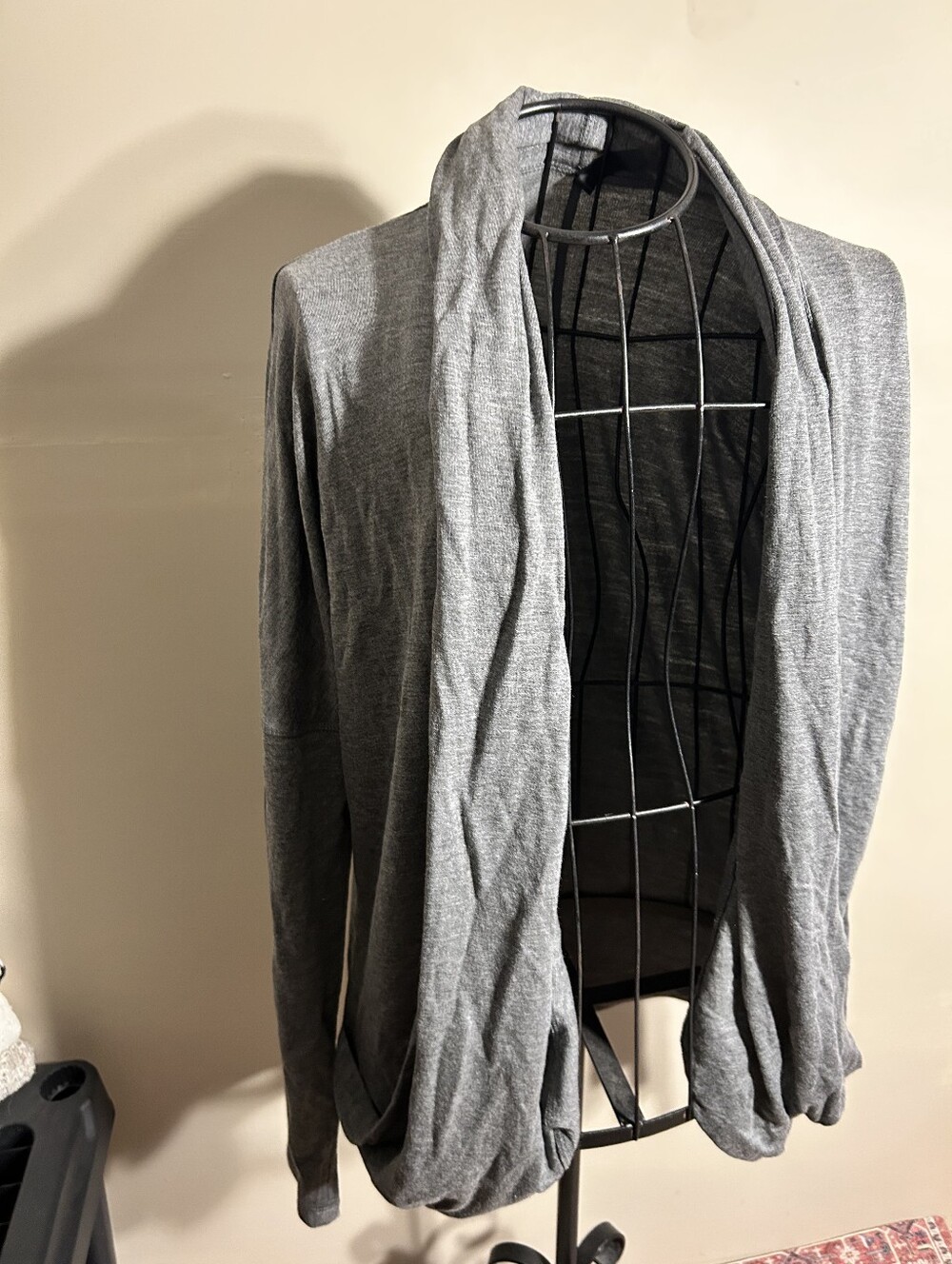 $48 gaiam NEW size large womens gray  open coverup coat tee shirt  casual dress
